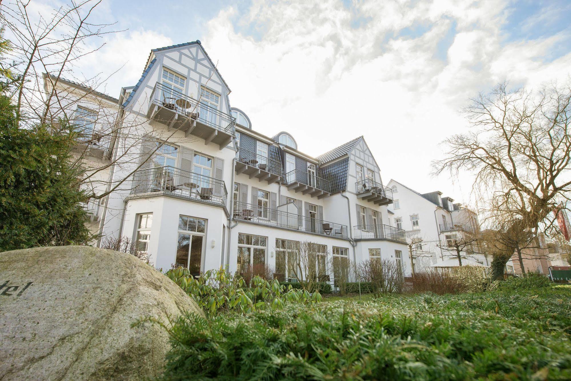Aparthotel Villa am Konzertgarten Ostseebad Kühlungsborn Exterior foto